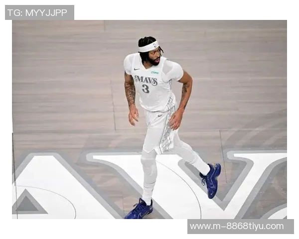 浓眉加盟独行侠首季表现惊艳16场达成300分150篮板成就创队史新纪录