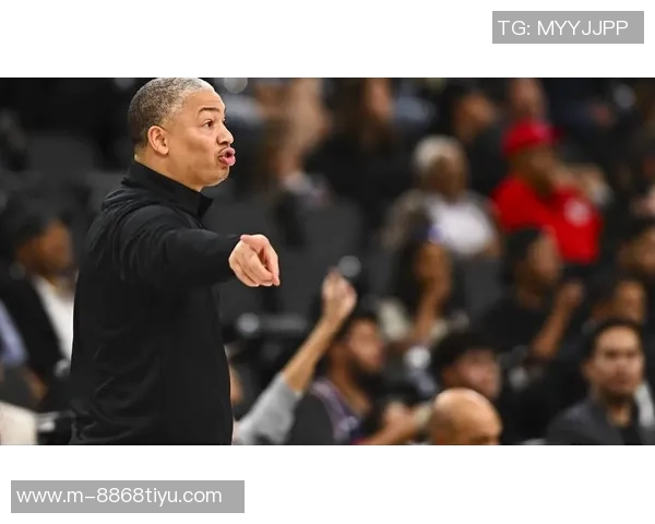 卢指导赞比尔对抗训练表现出色移动能力令人印象深刻